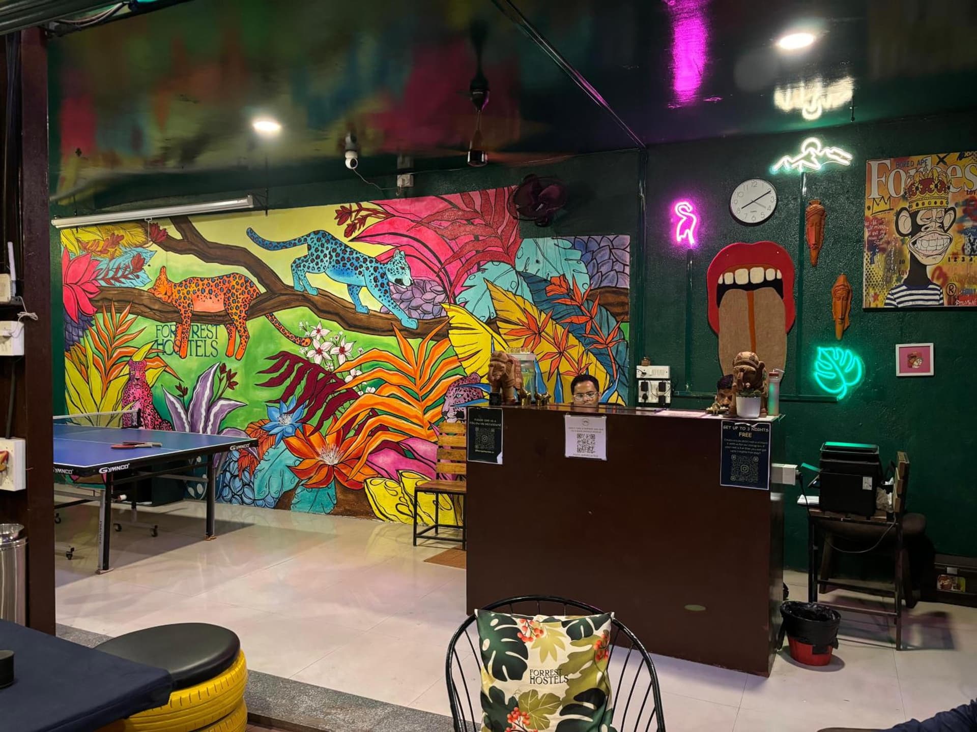 Forrest Hostels