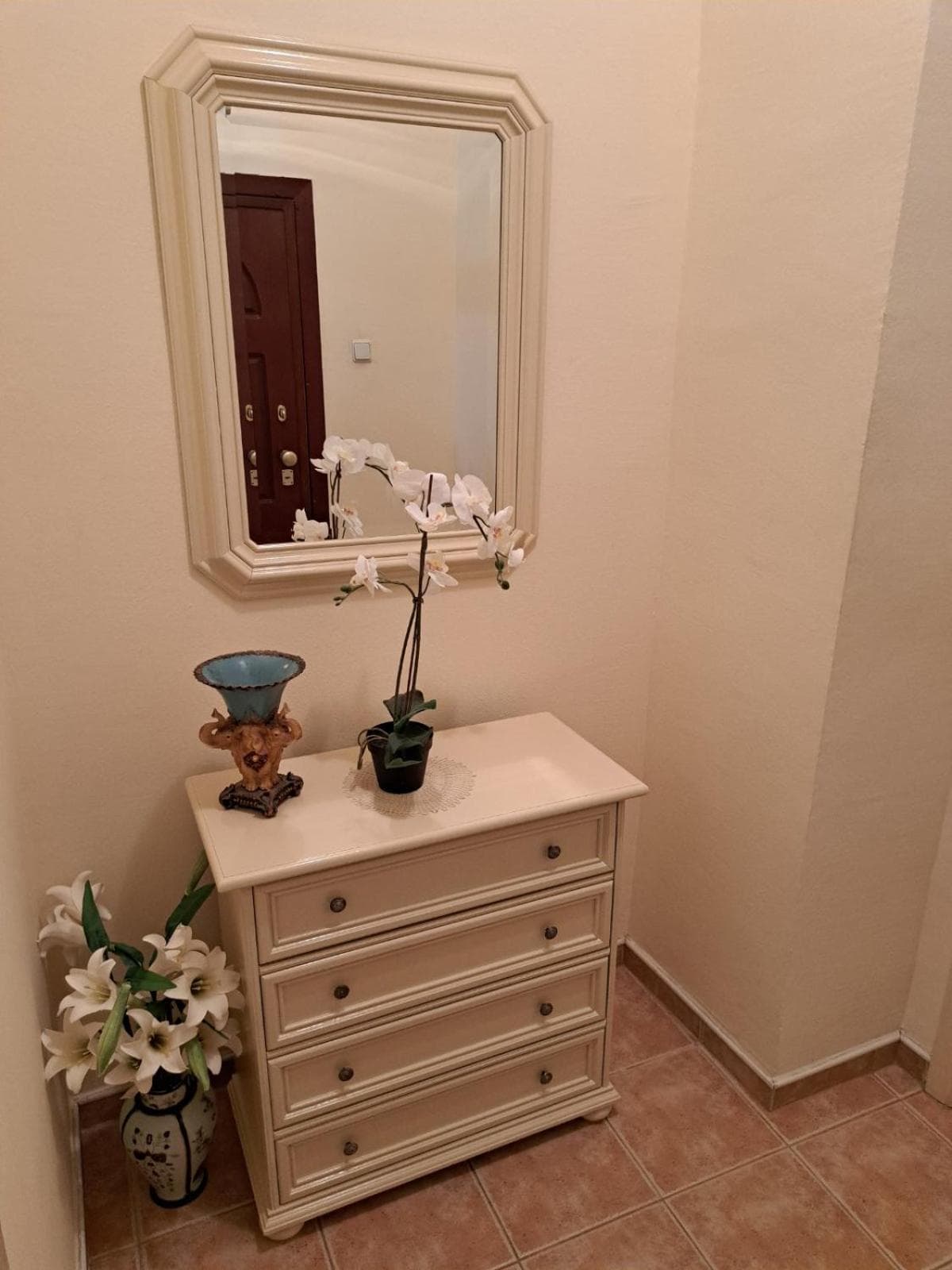 PI Apartment