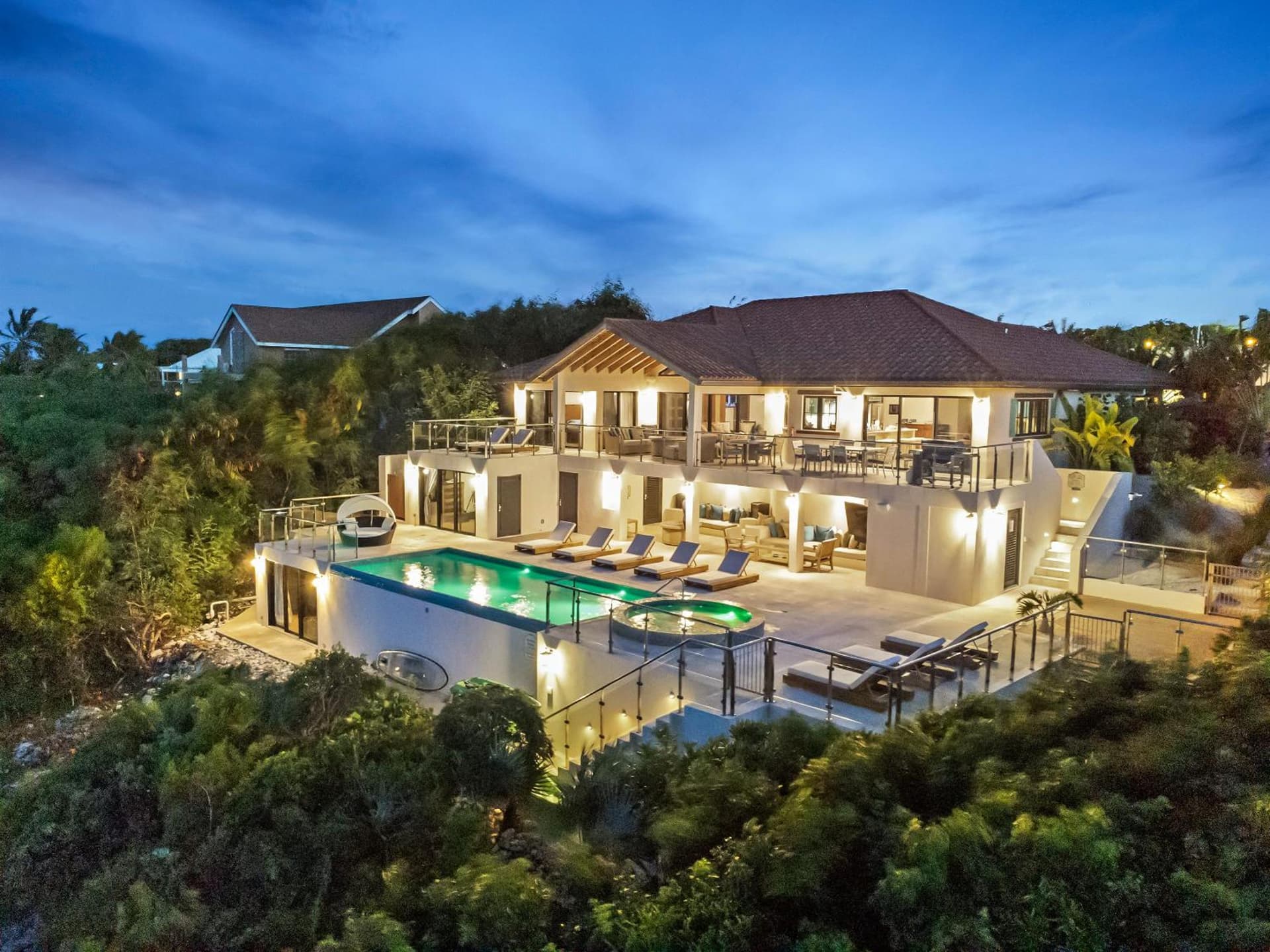 Alta Bella Villa 8 Bdr Oceanfront Nordic Spa