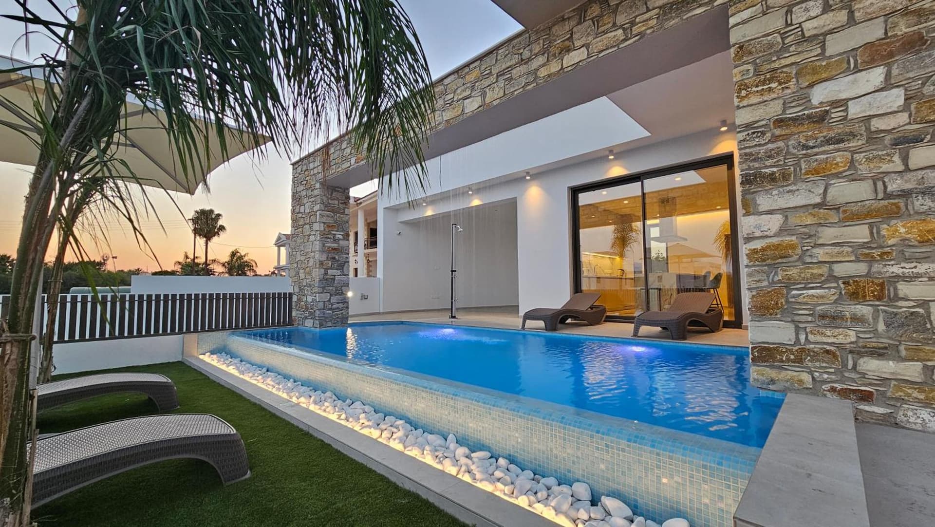 STAY Oasis Luxury Villas