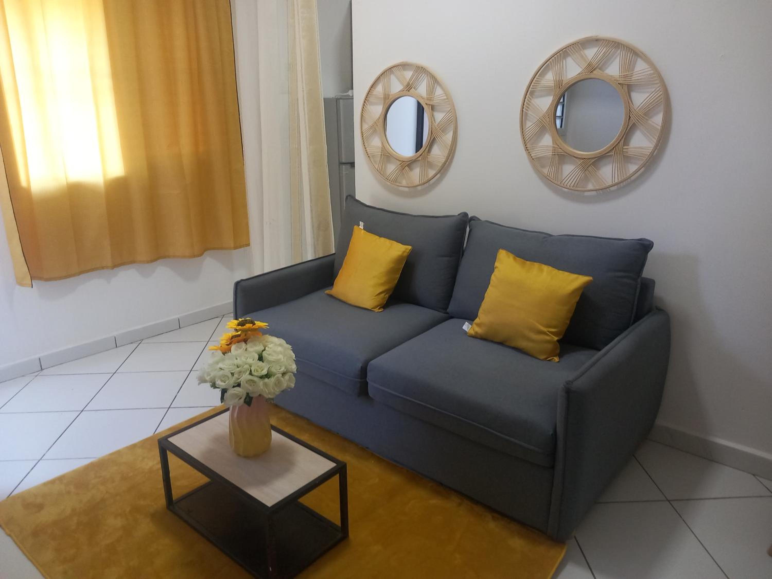 Residence jaune