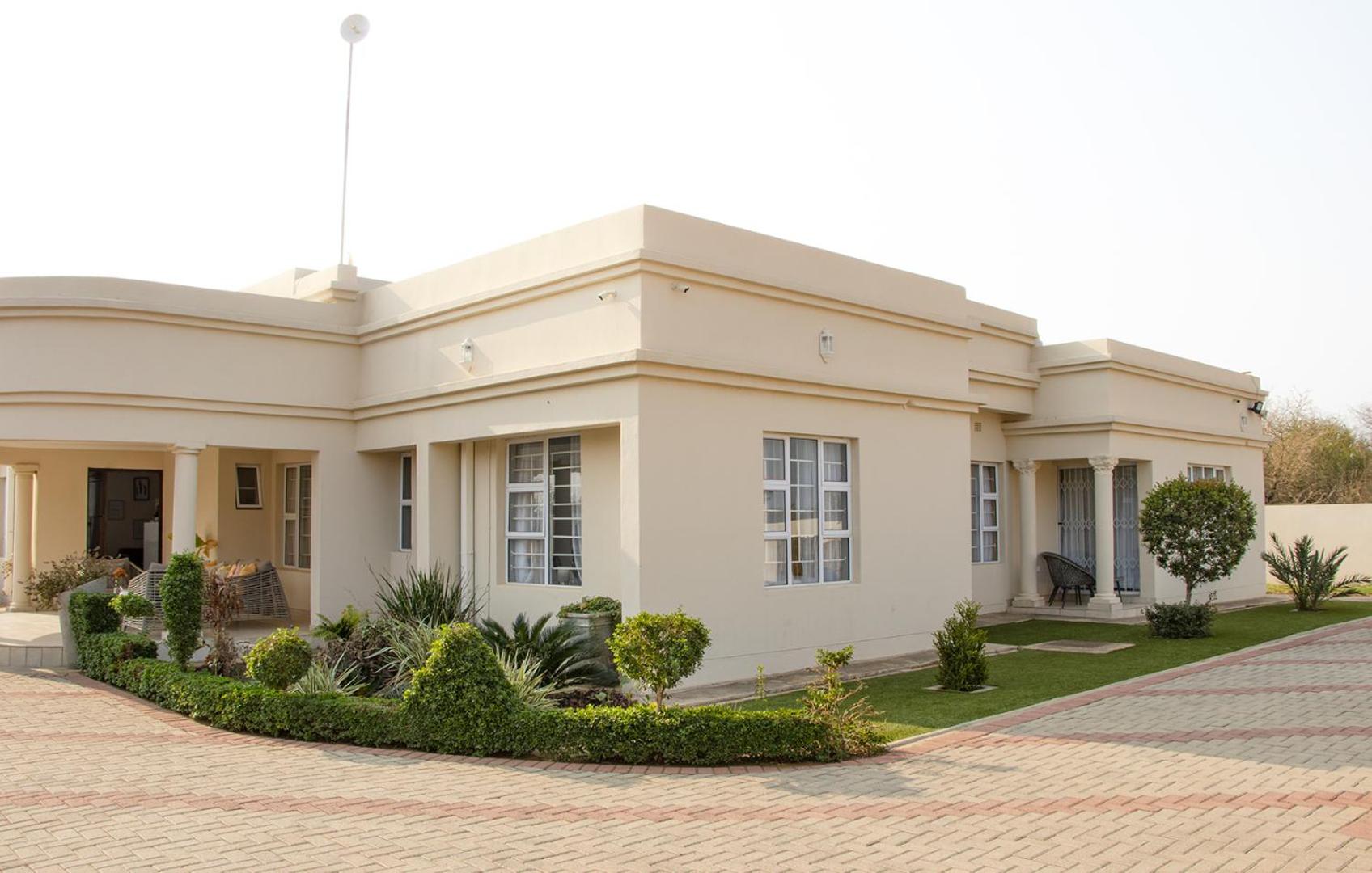 Mmaset Houses bed and breakfast