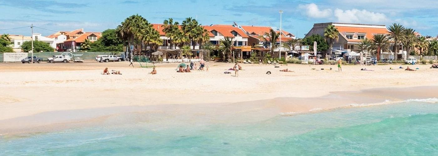Central Studio Apartment near beach