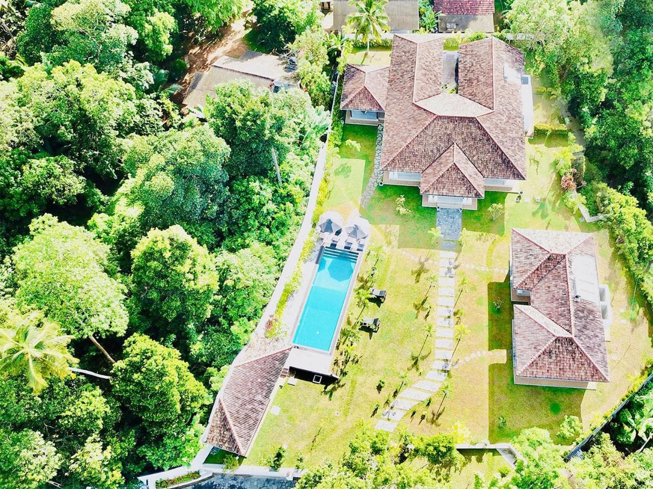 Oak Tree Villa