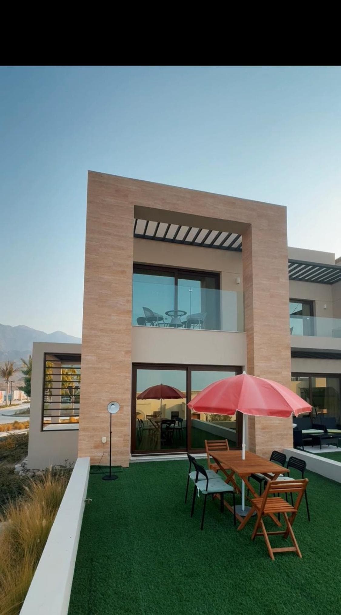 Sifah Ocean Breeze Villa