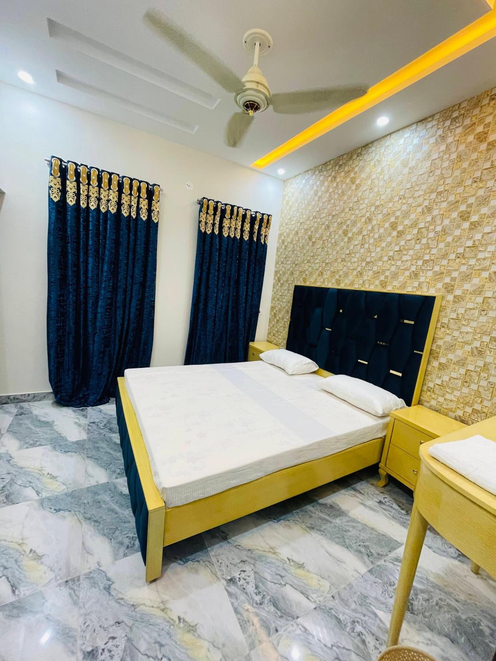 Grand Spot Hotel