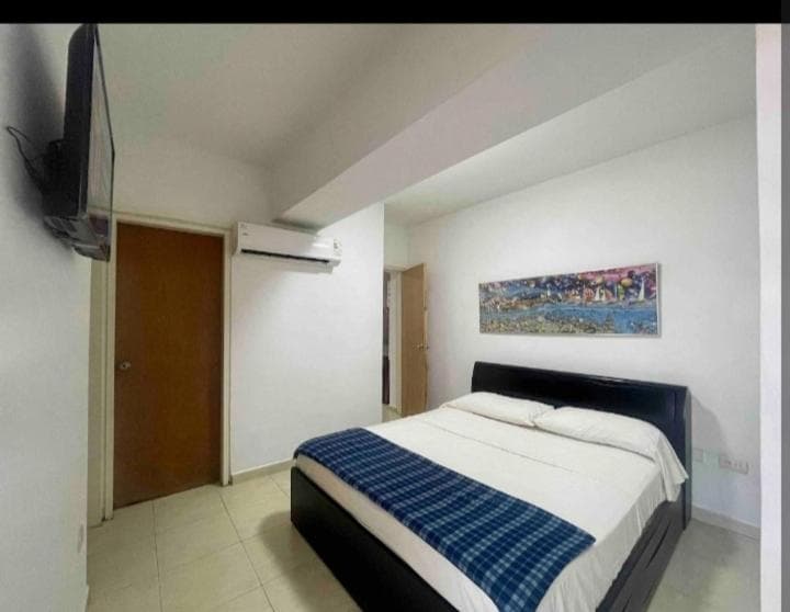 Habitación centrica avenida bolivar