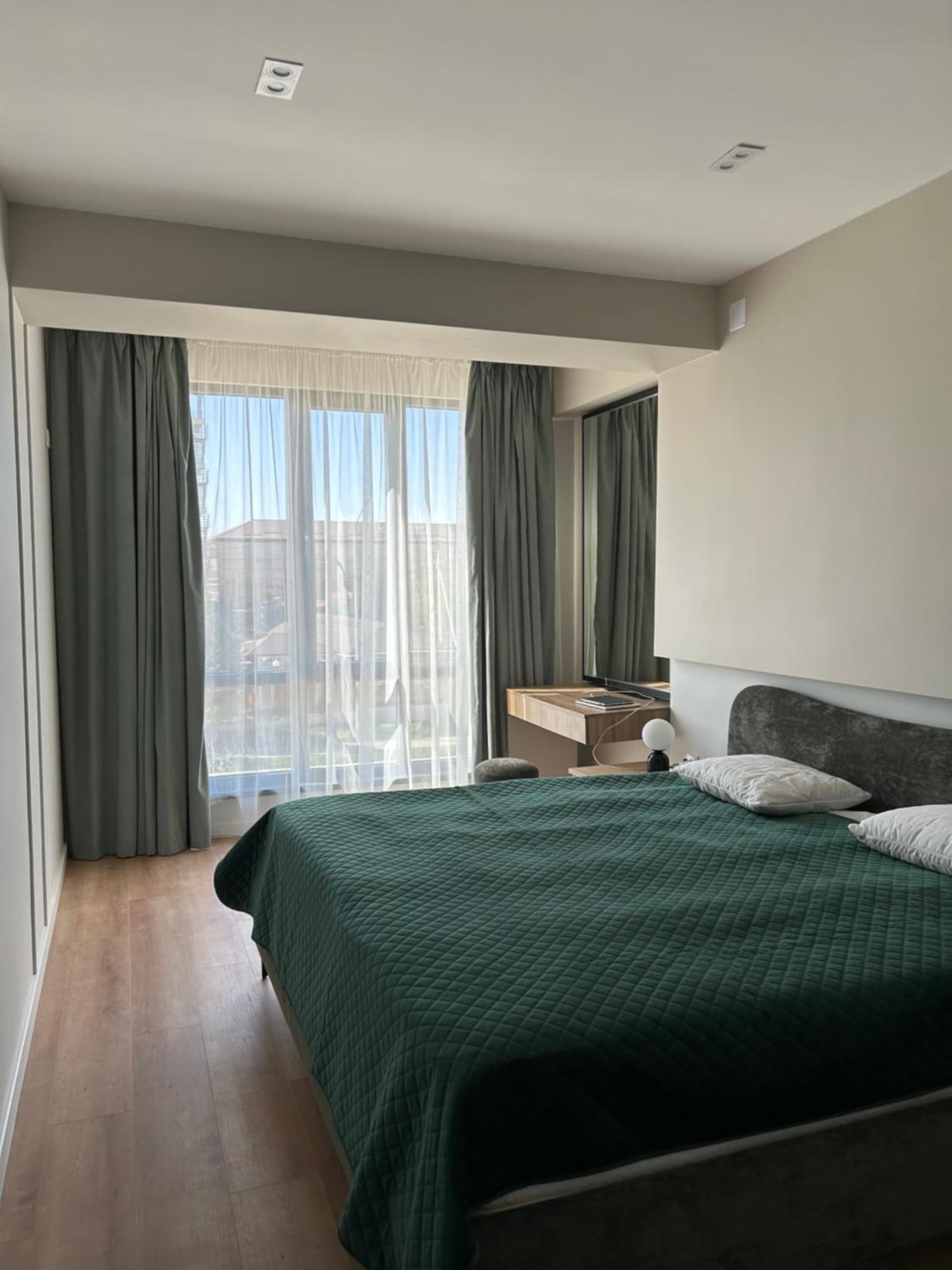2-Bedroom Apartment Modern, Near City Center