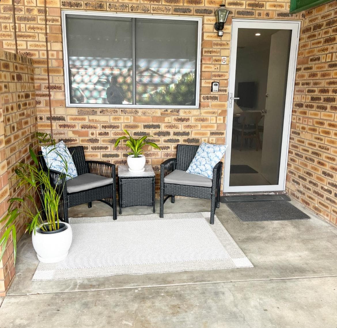 Maylands Riverside City Retreat