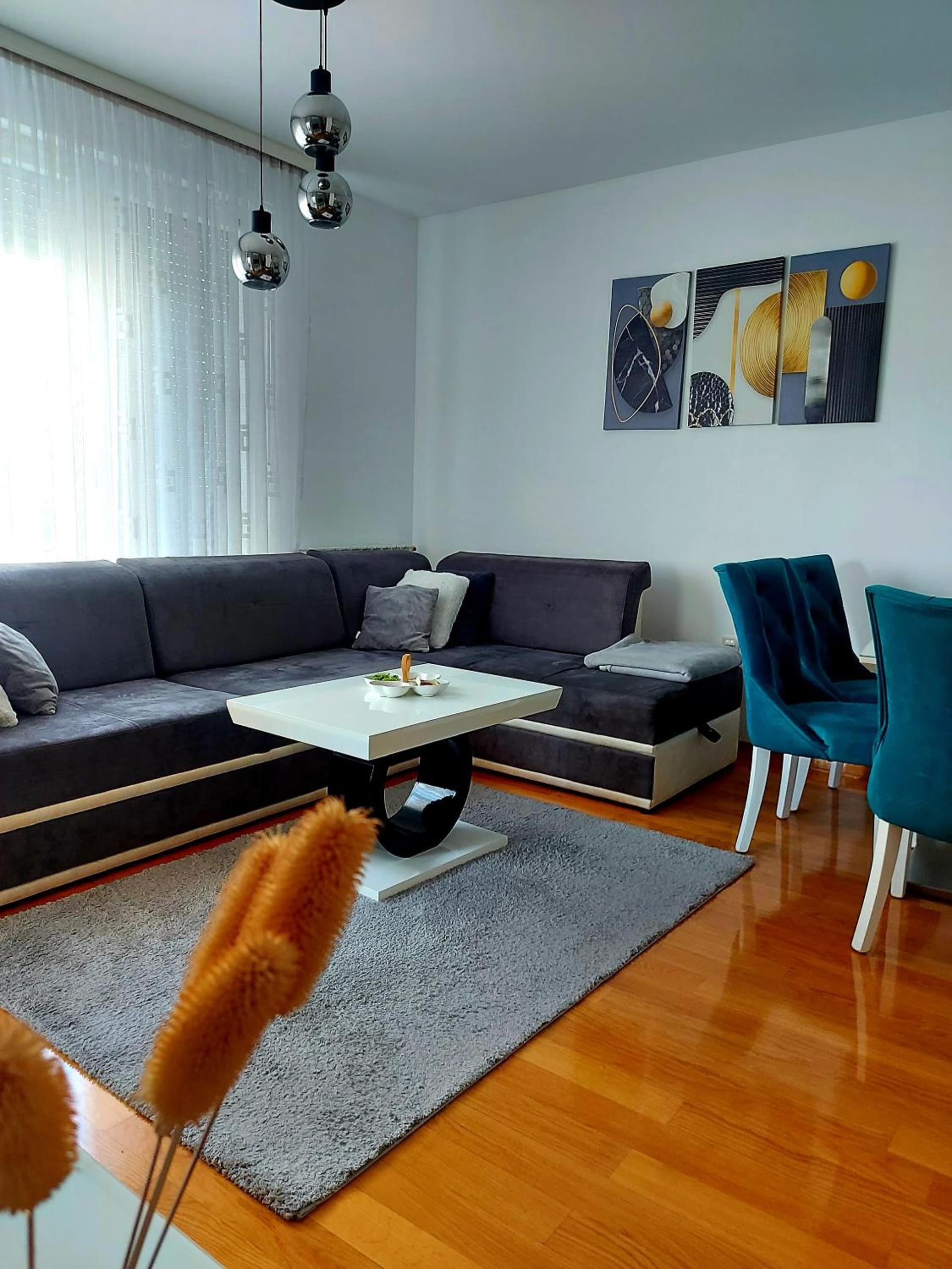 Apartman 19-Centar