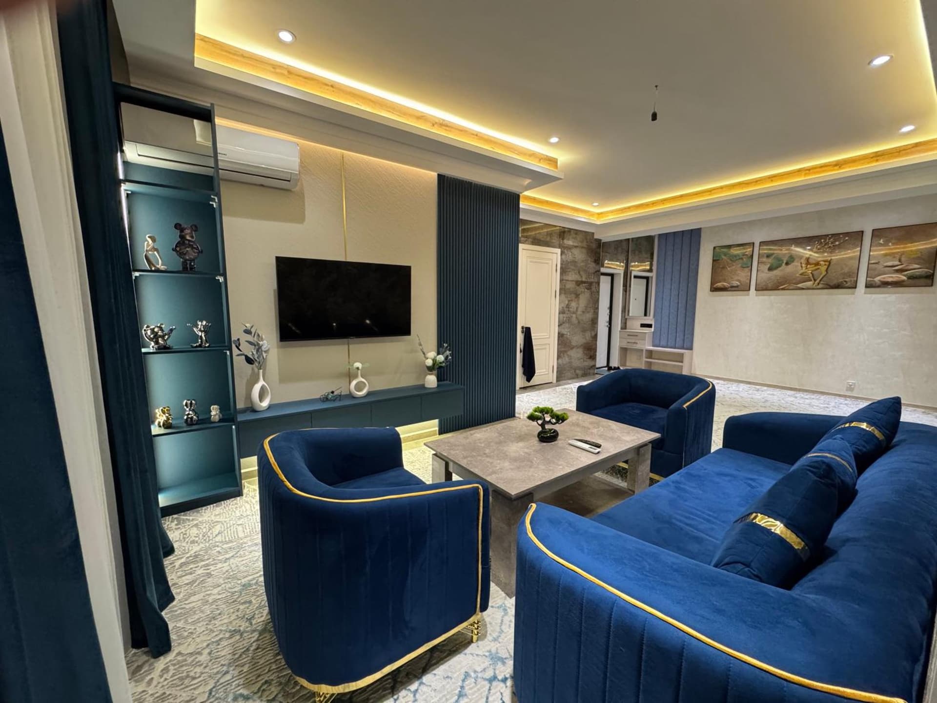 Luxe apartments