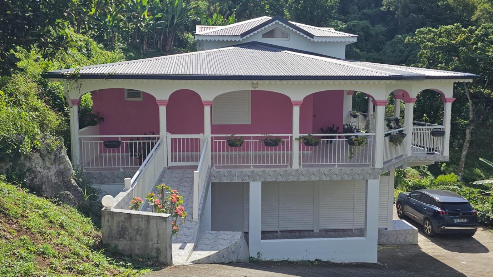 Maison Spacieuse et Confortable