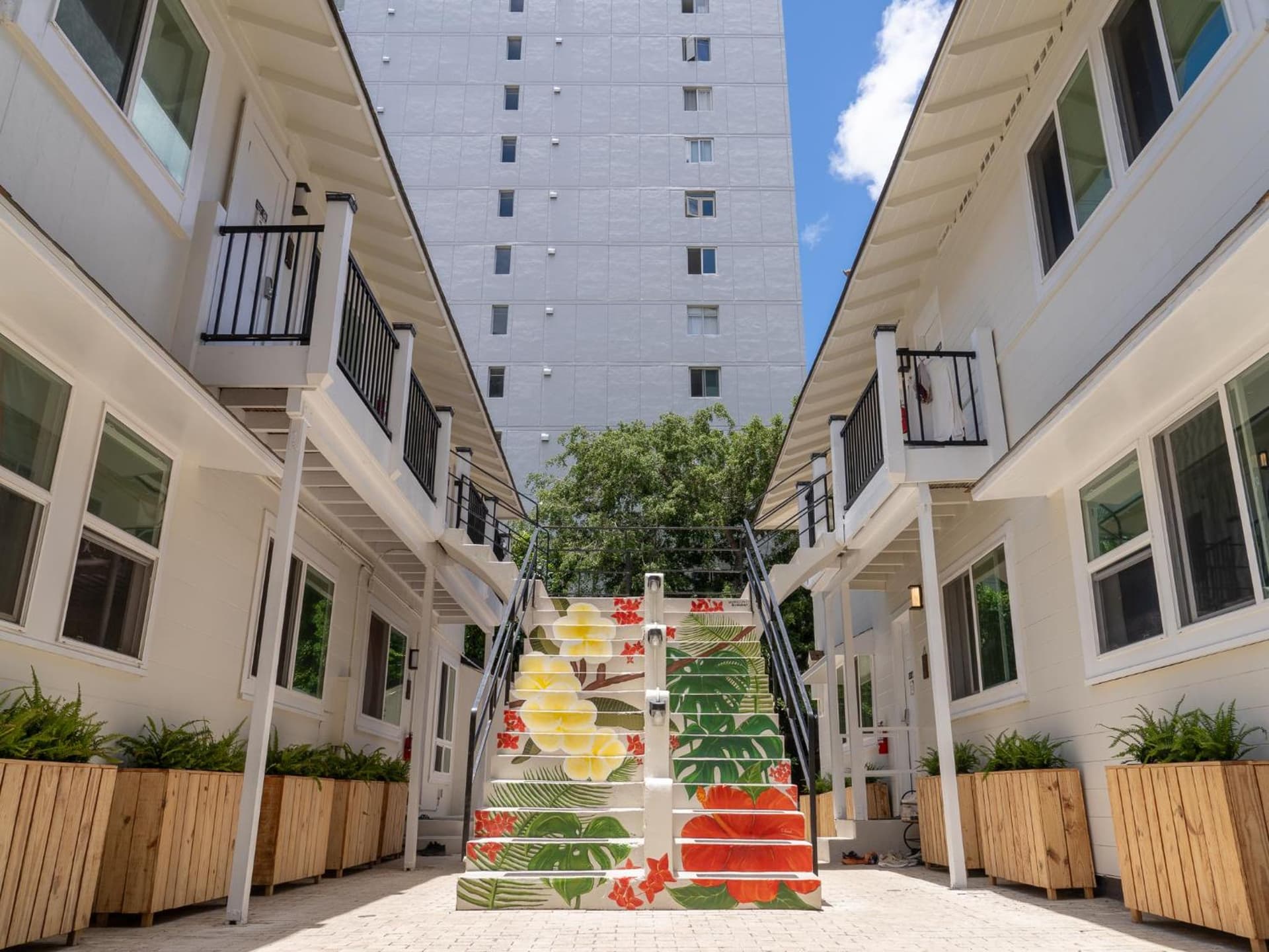 ALOH Seaside Women's Hostel