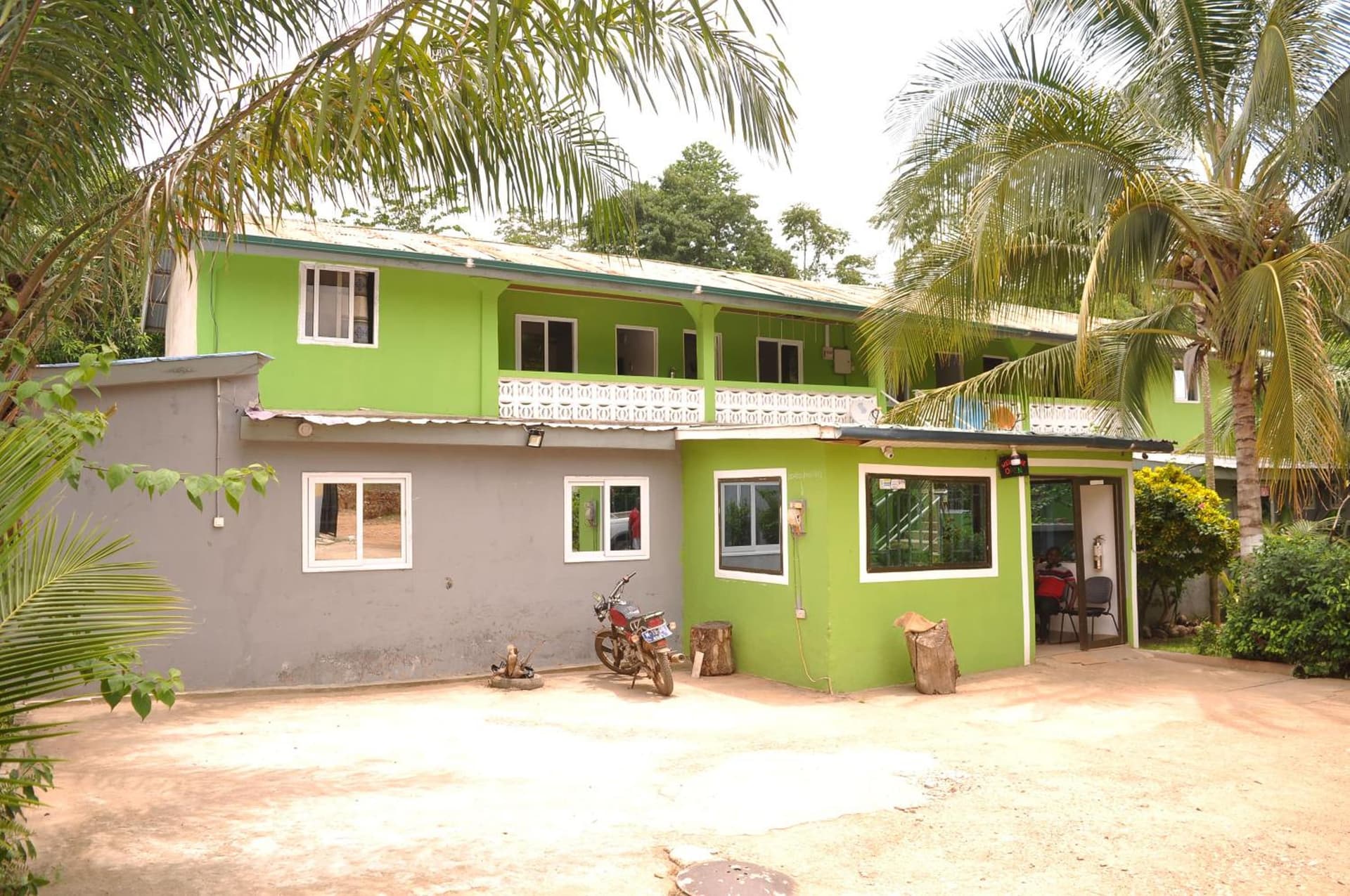 BB Tributary Hotel