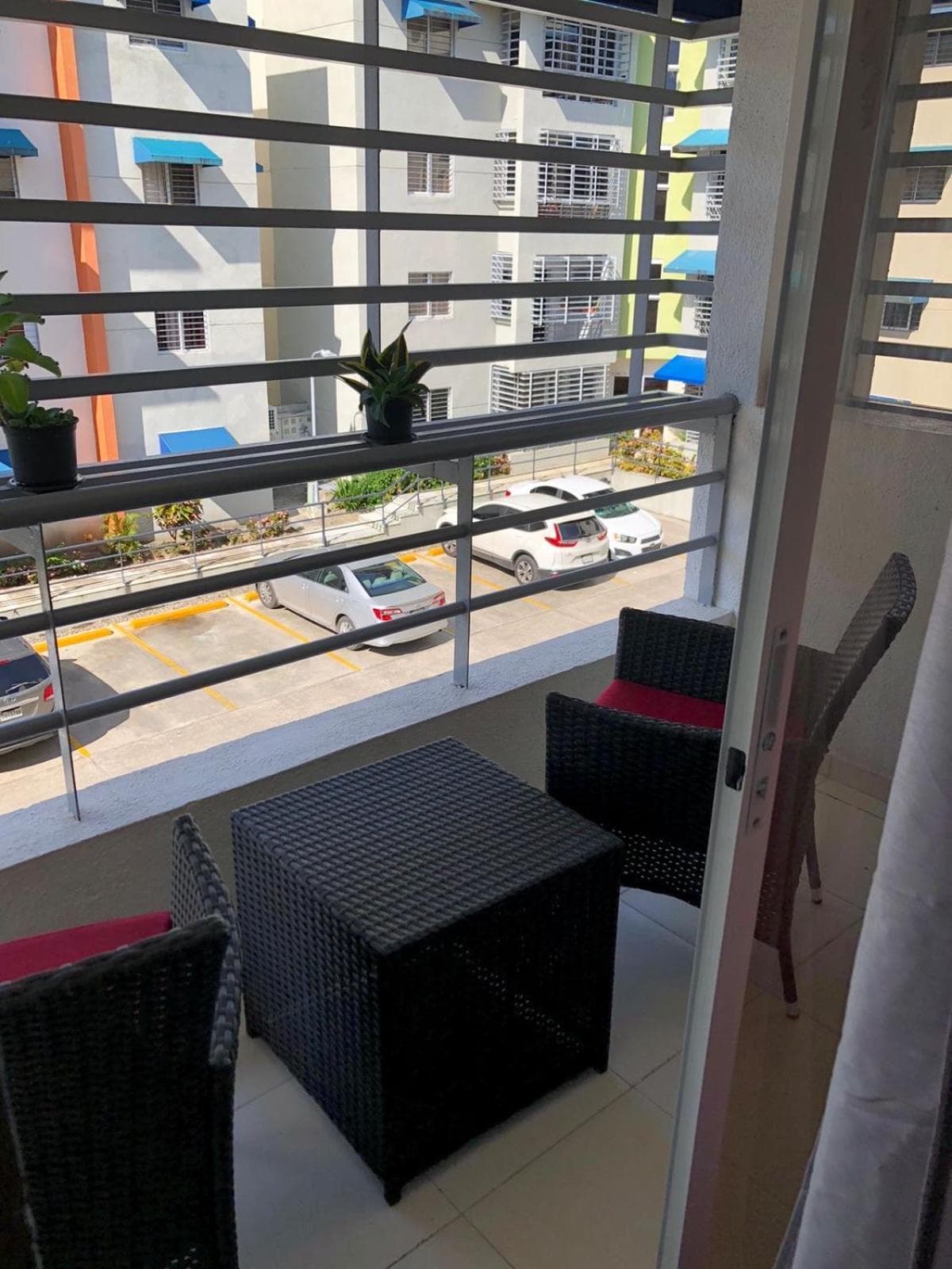 3 dormitorios y confortable apartamento