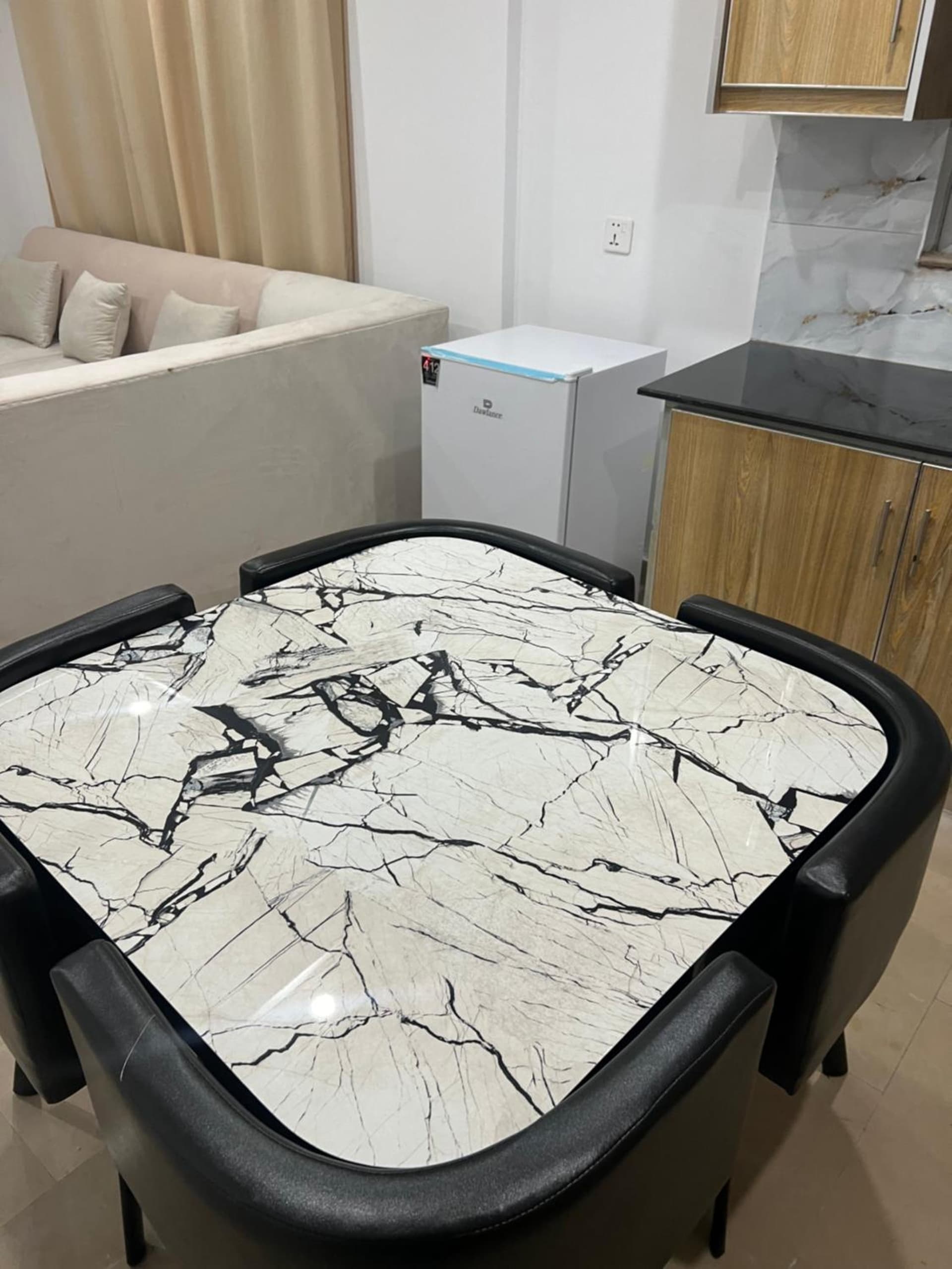 I bedroom luxury furnished apartment near to grand masjid Bahria town