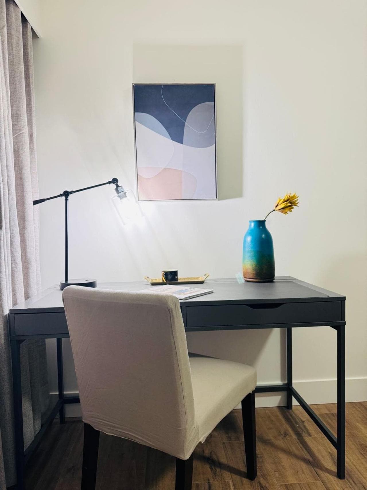 Modern King Room Private Ensuite Vancouver West