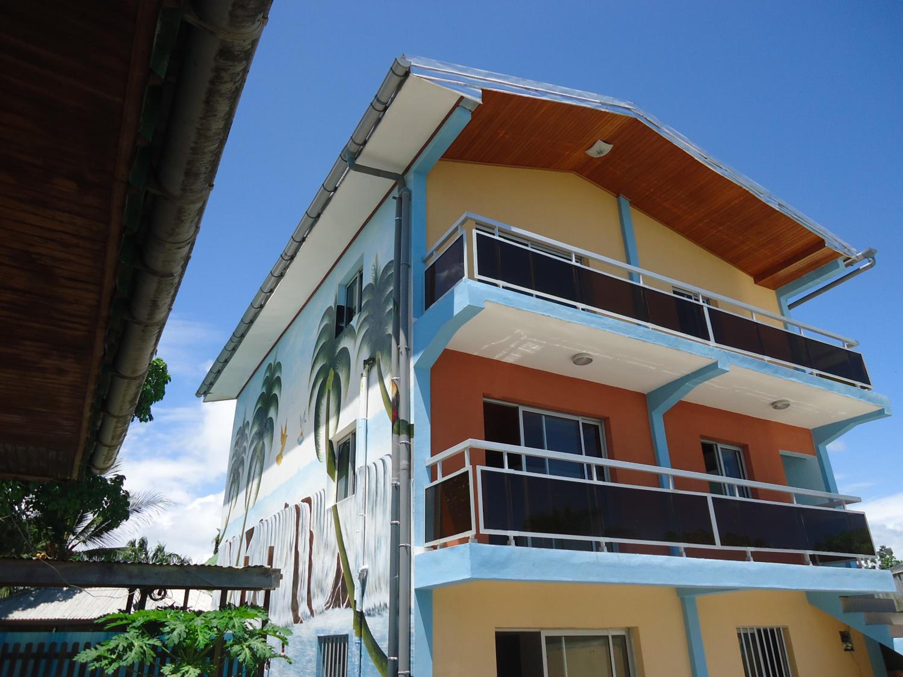 Executive Suites & Apartments - VIP Services