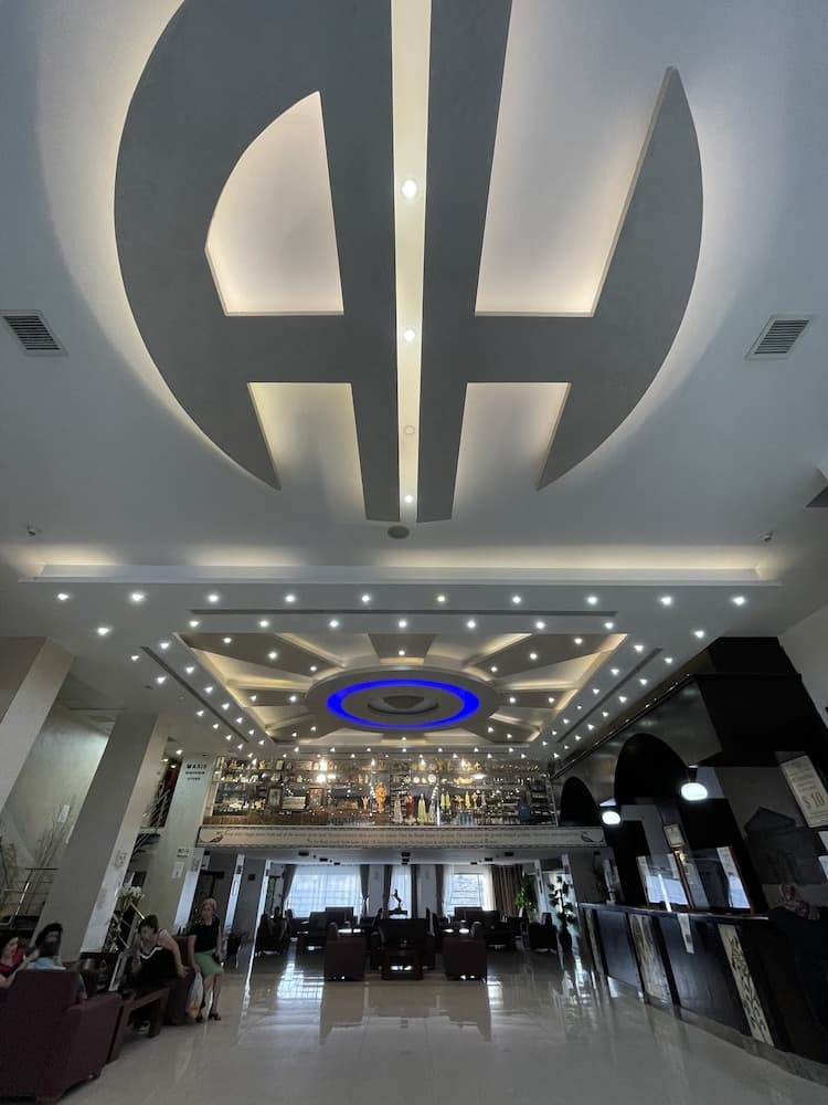 Ararat Hotel