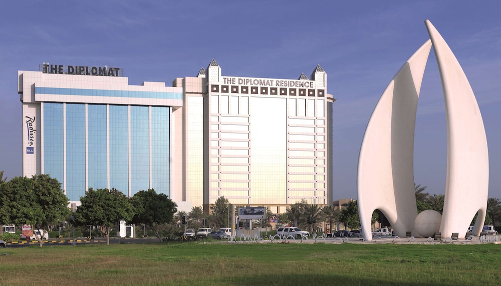 The Diplomat Radisson BLU Hotel, Residence & Spa