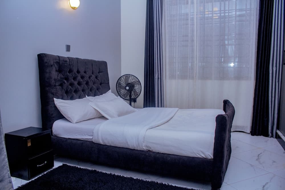 Luxury One Bedroom Apartment Kampala