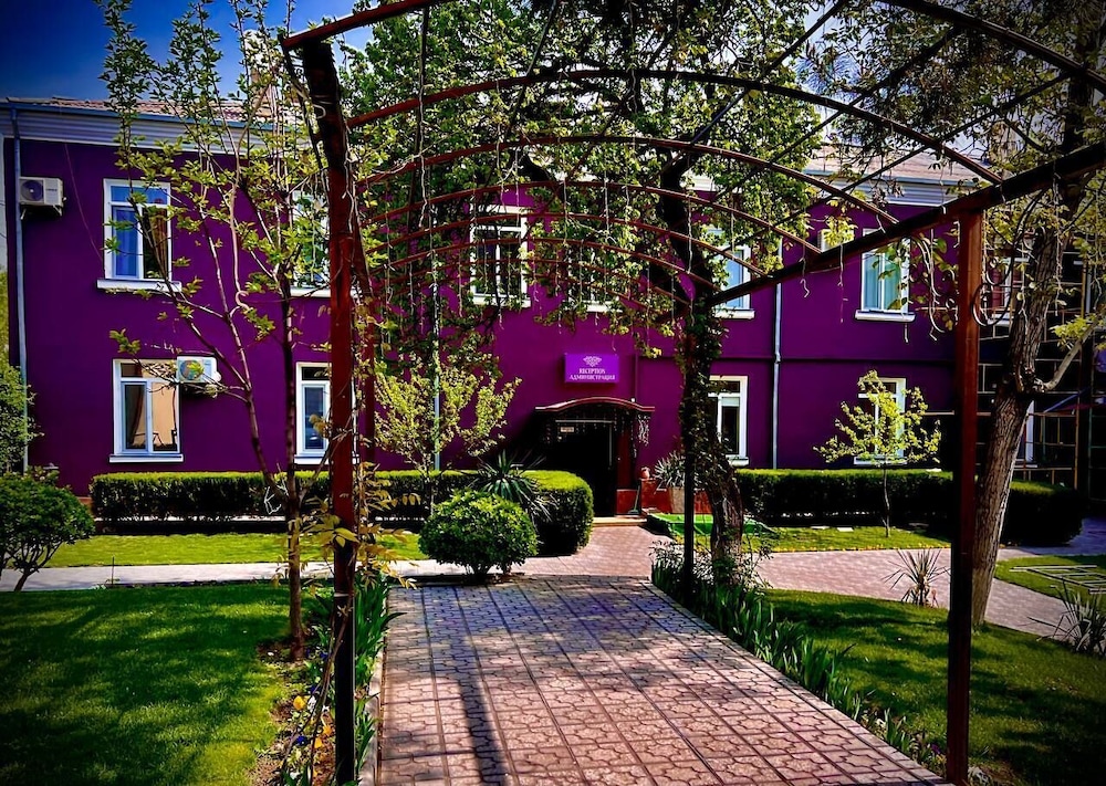 Armon Apart Hotel