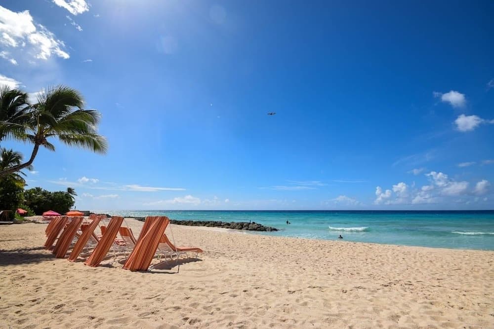 Modern 2-bed Apt Near Beach In St. Lawrence Gap 2 Bedroom Apts by Bluescape
