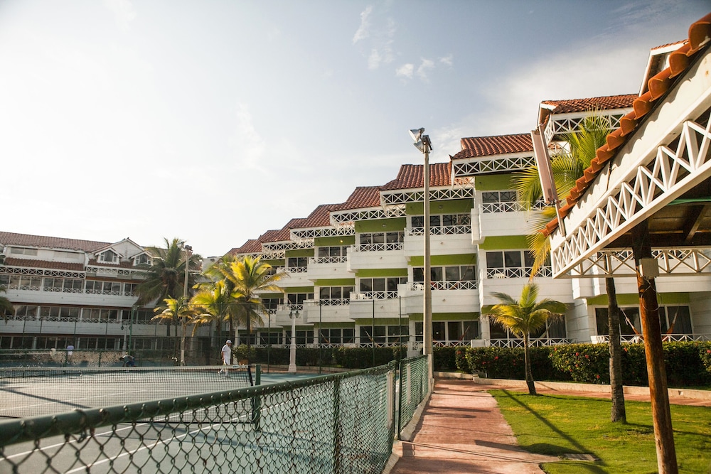 Las Americas Casa de Playa