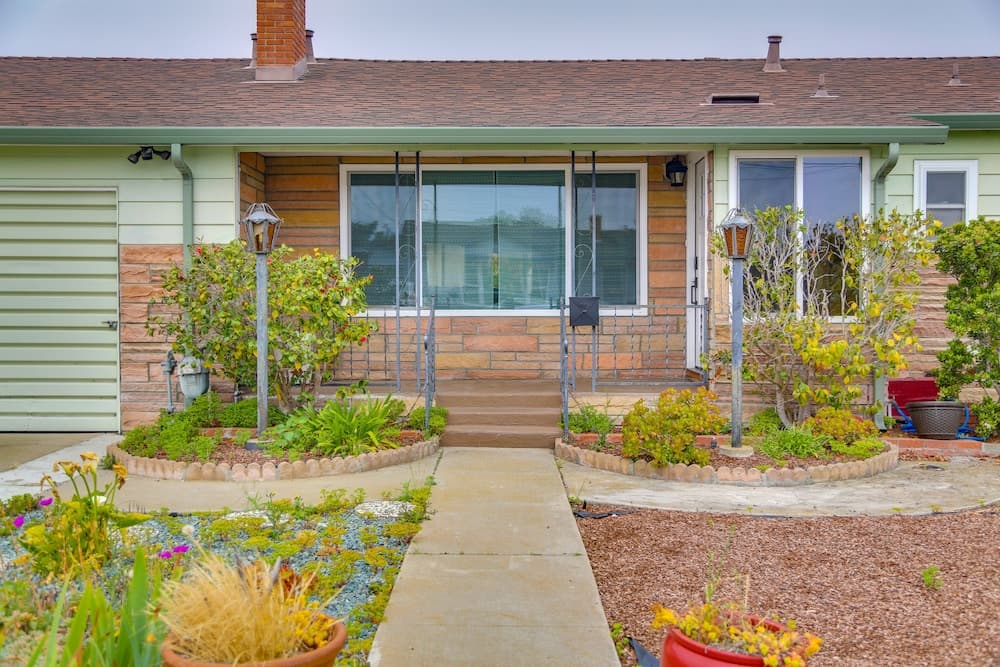 Seaside Vacation Rental w/ Patio Near Monterey Bay