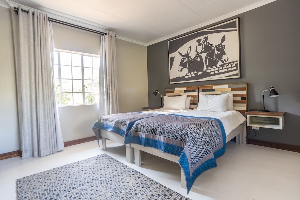 Damara Mopane Lodge