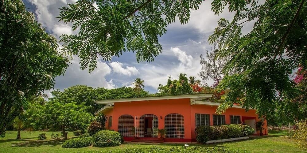 The Bungalow at Pigeon Point