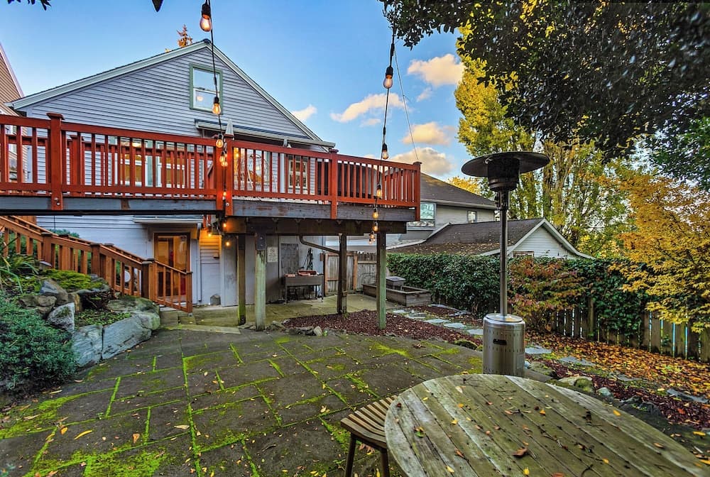 Green Lake Zen Low Level Garden Suite
