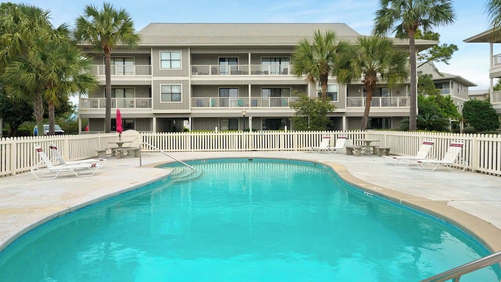 Beachwood Villas