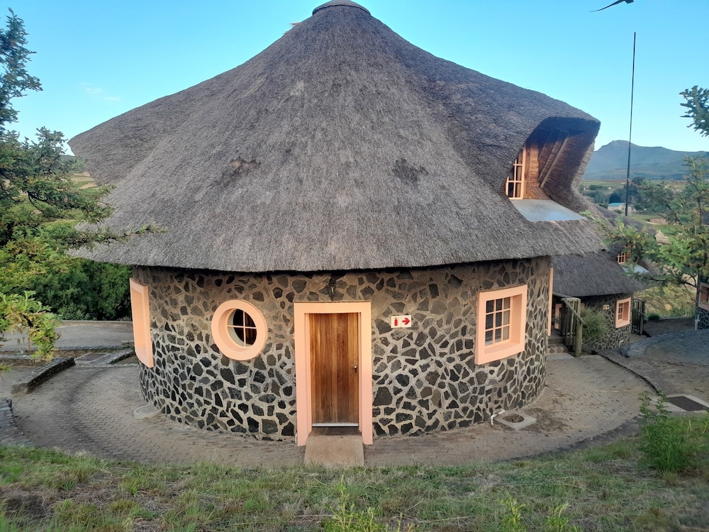 Liphofung cave chalets