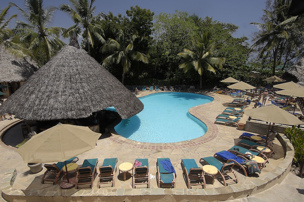 Pinewood Beach Resort and Spa