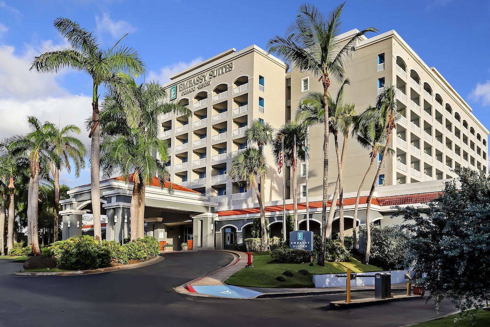 Embassy Suites by Hilton Dorado del Mar Beach Resort