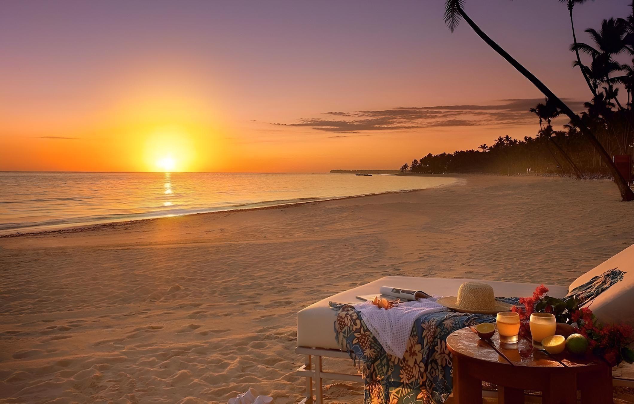 Hotel Akwa Beach