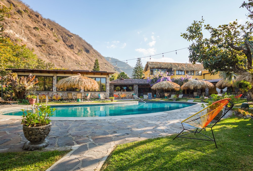 Socialtel Atitlan