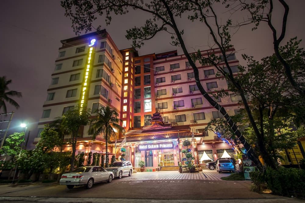 Sakura Princess Hotel