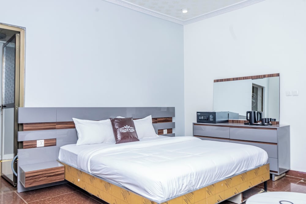 NYANGE HOTEL