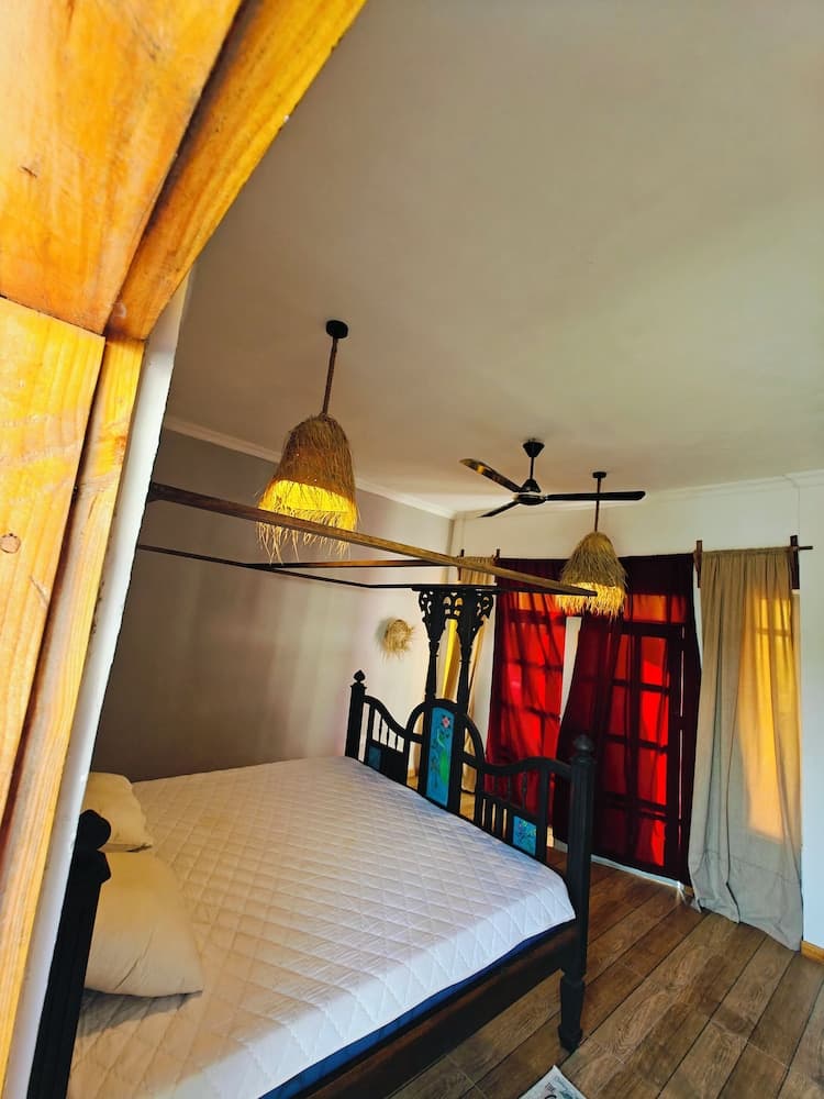 Nungwi Roses Lodge