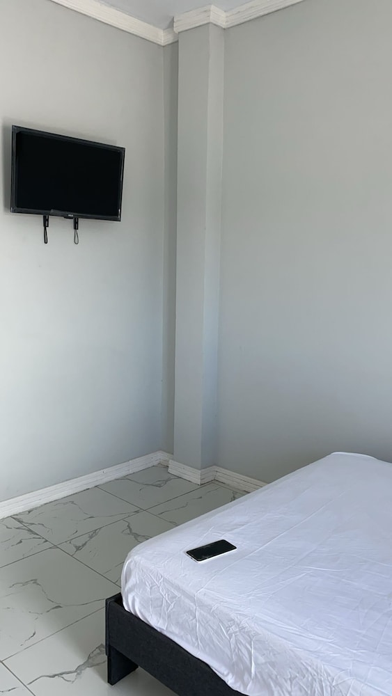 Tropical Suite