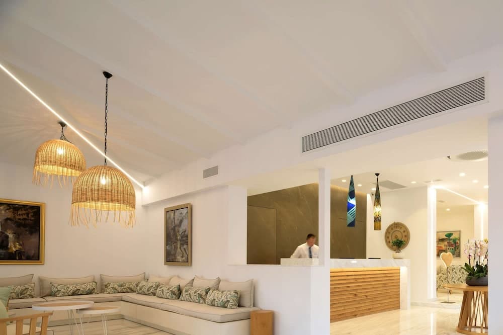 High Beach Hotel