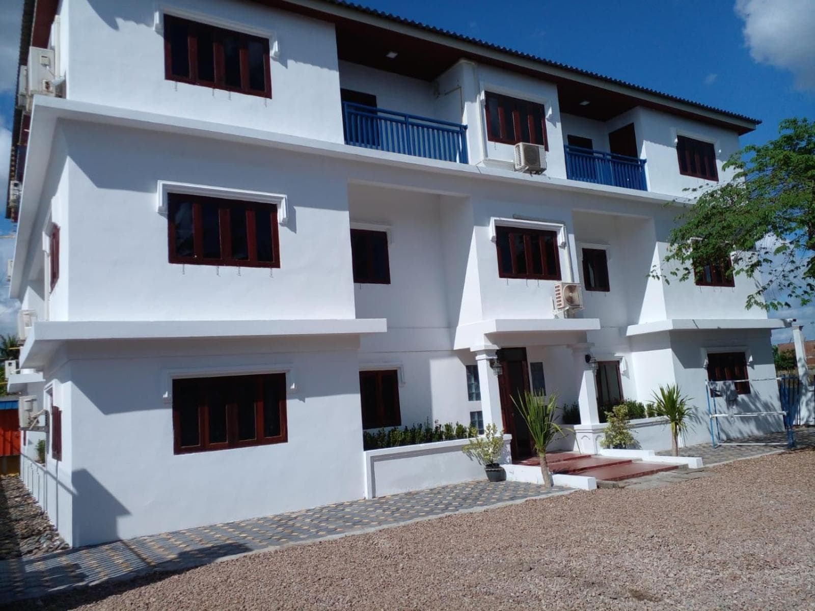Ban Saylomleng Residence