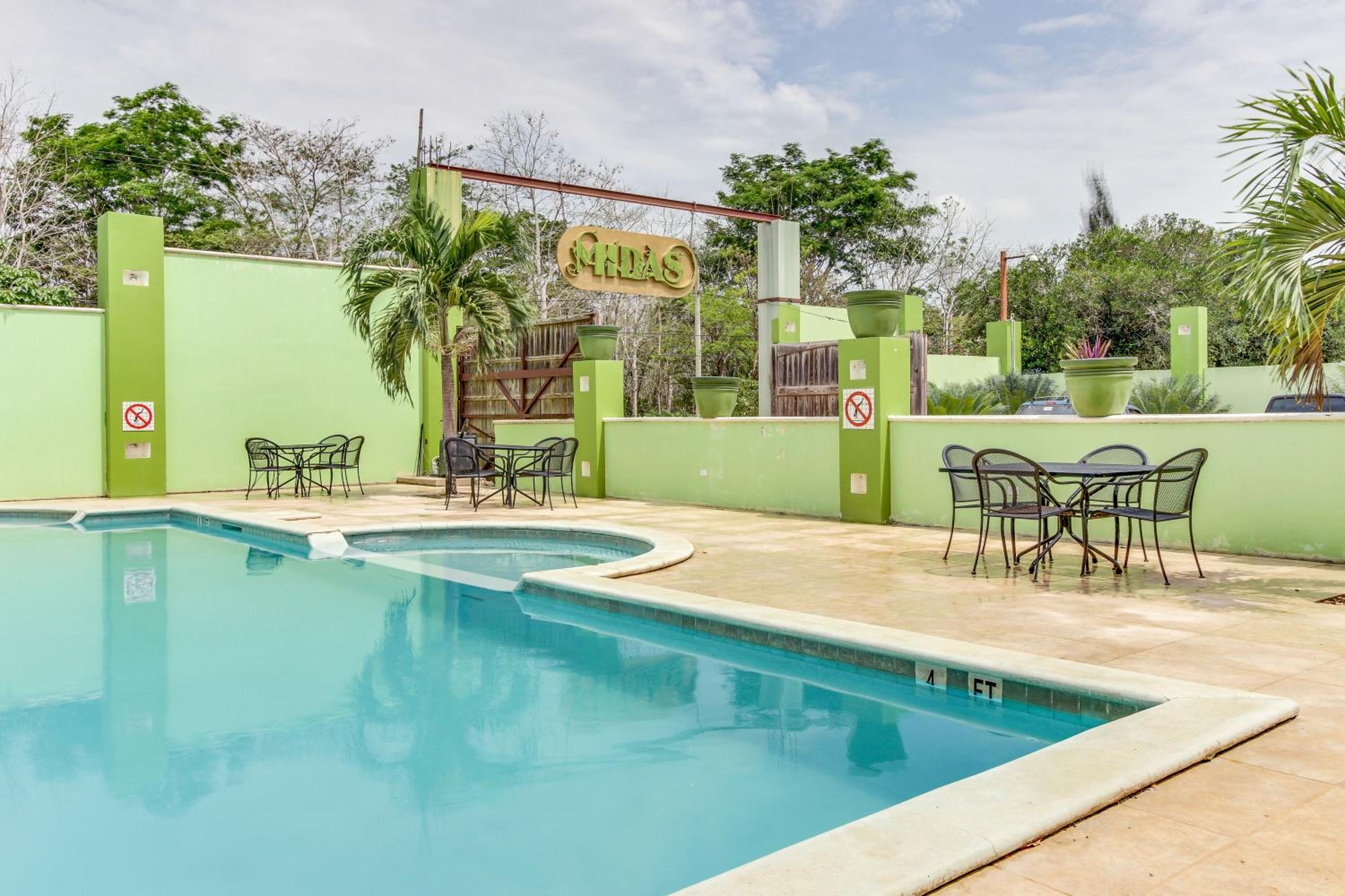 La Casita at Midas Belize