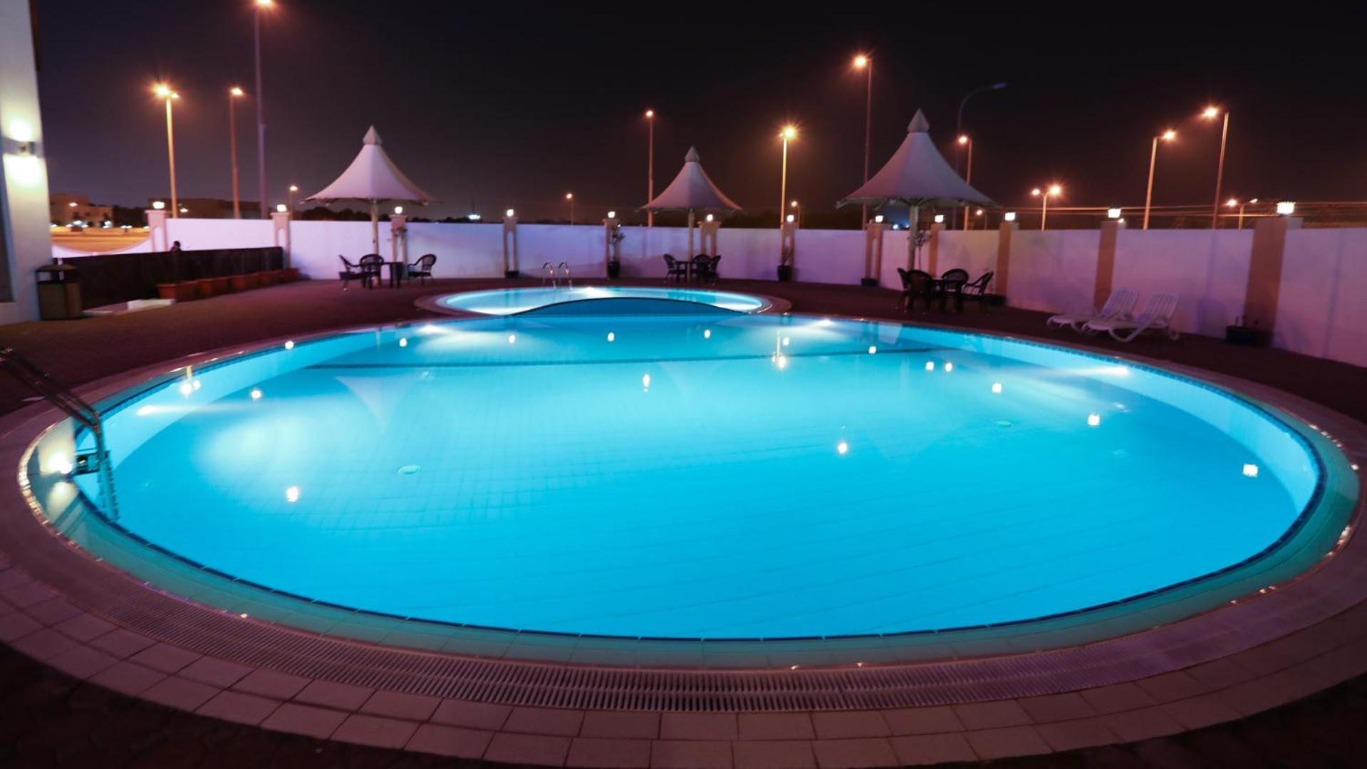 Remas Hotel Suites - Al Khoudh, Seeb, Muscat