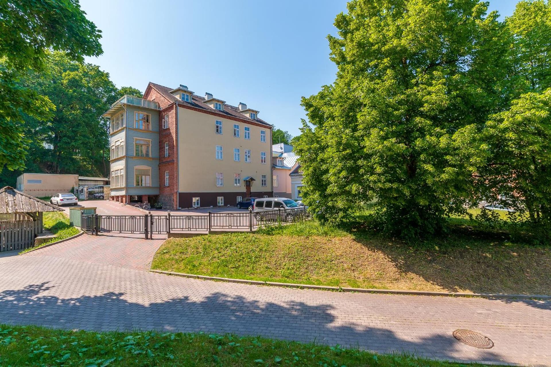 Lossi Old Town Apartment