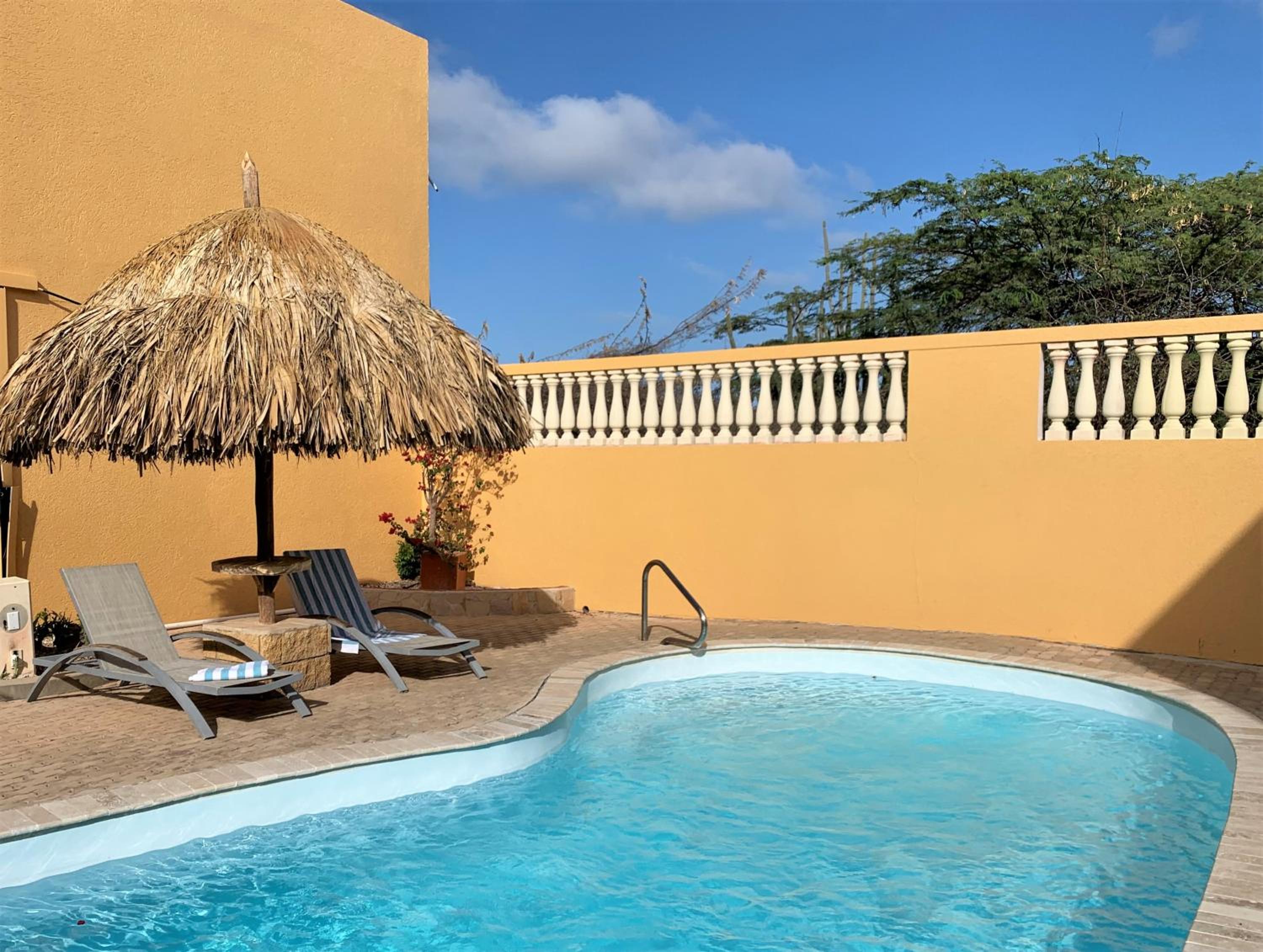 Montana Eco Resort Aruba