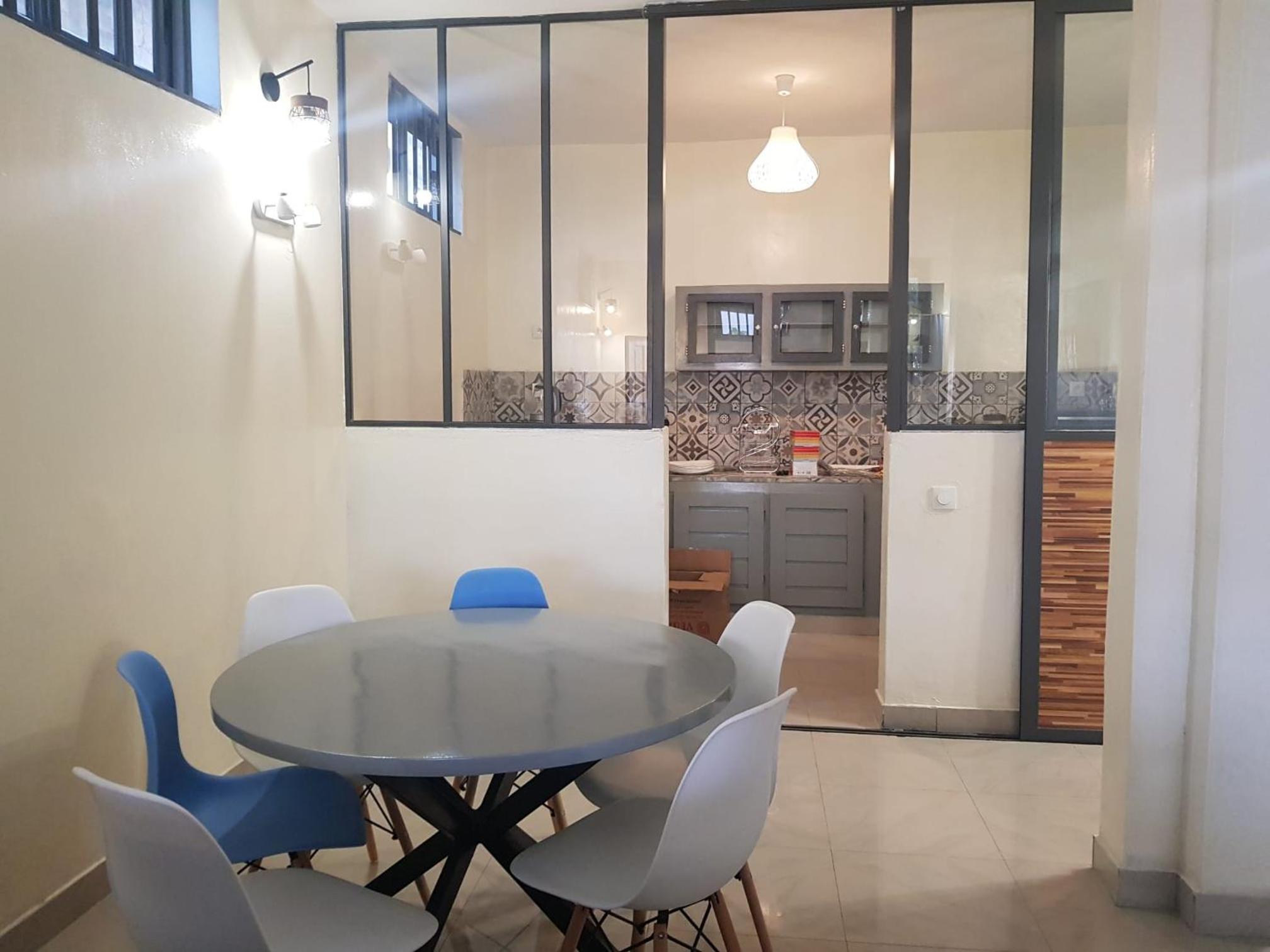 Bel appartement au centre ville de calavi BENIN