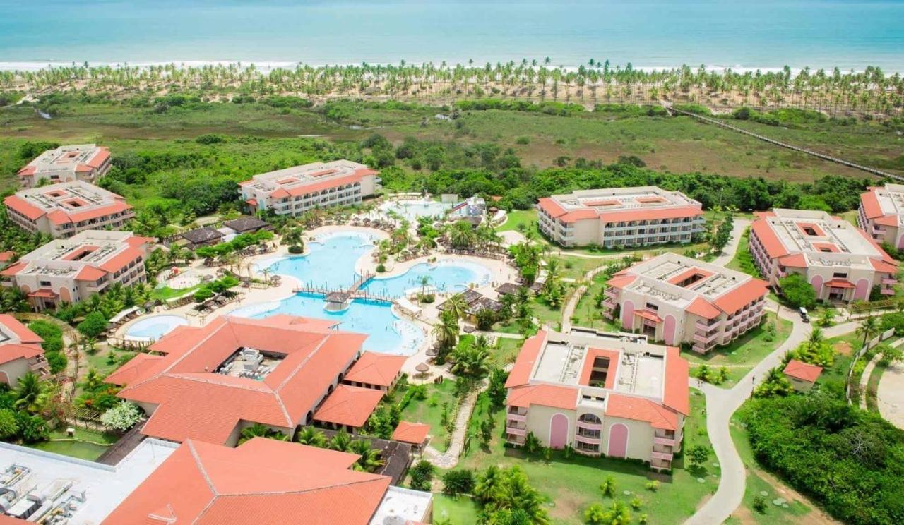 Family Selection At Grand Palladium Imbassai Resort & Spa